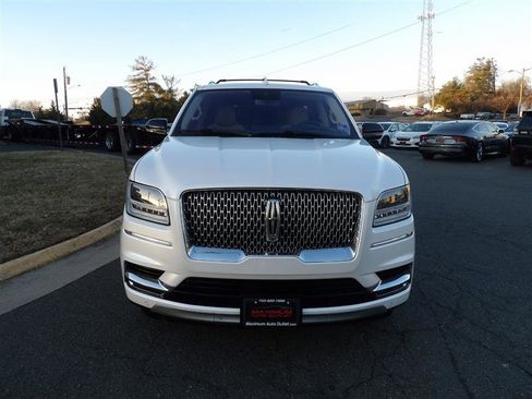 Used 2019 Lincoln Navigator L Reserve image 4