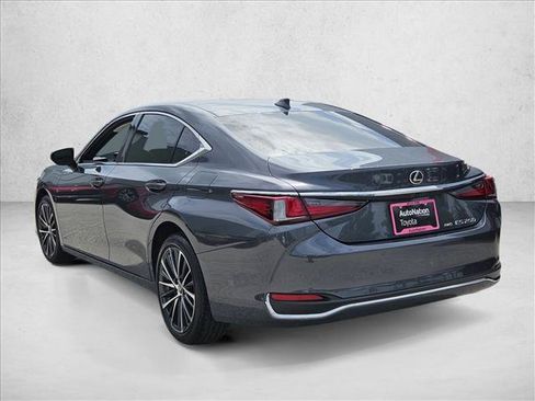 Used 2024 Lexus ES 250 w/ Premium Package AWD/4WD image 8