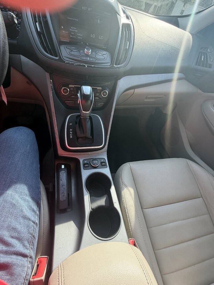 Used 2014 Ford Escape SE w/ Equipment Group 201A FWD image 15