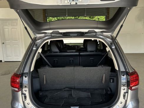 Used 2017 Mitsubishi Outlander SE AWD/4WD image 5