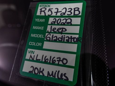 Used 2022 Jeep Gladiator Rubicon w/ LED Lighting Group AWD/4WD image 55