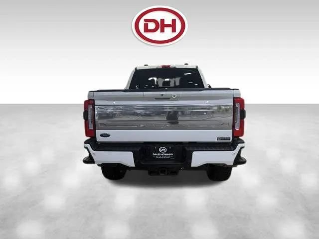 Used 2025 Ford F250 Platinum w/ Platinum Plus Package AWD/4WD image 12