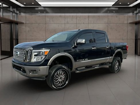 Used 2018 Nissan Titan Platinum Reserve w/ Platinum Utility Package image 2