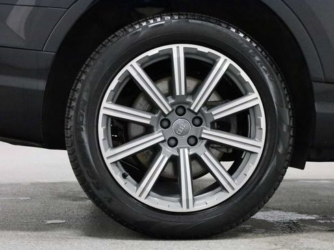 Used 2019 Audi Q7 3.0T Premium Plus AWD/4WD image 36