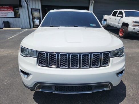 Used 2019 Jeep Grand Cherokee Limited image 2