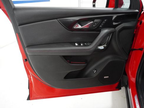 Used 2022 Chevrolet Blazer RS w/ Enhanced Convenience Package FWD image 10