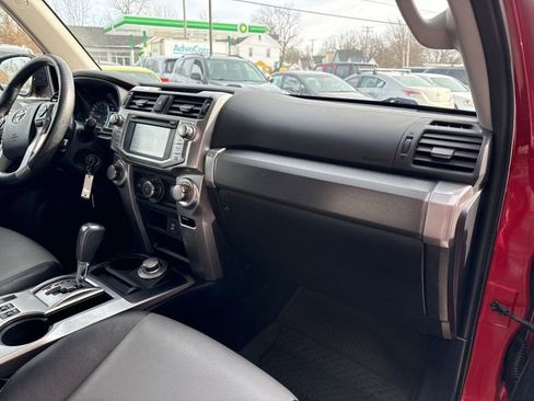 Used 2017 Toyota 4Runner SR5 image 16