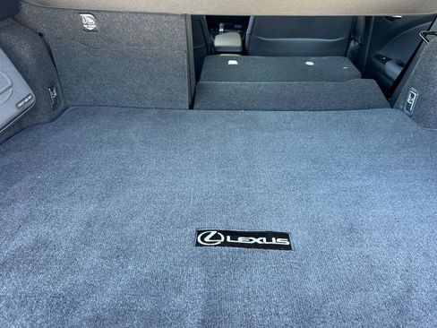 Certified 2025 Lexus UX 300h FWD w/ Accessory Package (Z2) image 33