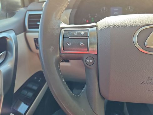Used 2017 Lexus GX 460 AWD/4WD image 22