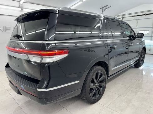 Used 2023 Lincoln Navigator L Reserve AWD/4WD image 4