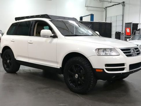 Used 2006 Volkswagen Touareg V10 TDI AWD/4WD image 5