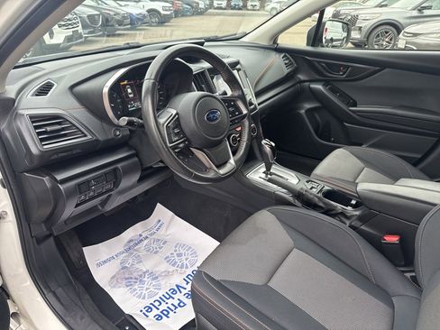 Used 2021 Subaru Crosstrek 2.0i Premium image 18