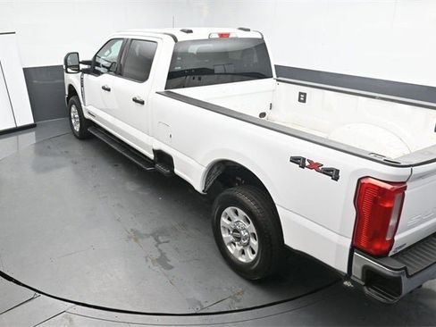 Used 2024 Ford F250 XLT image 26