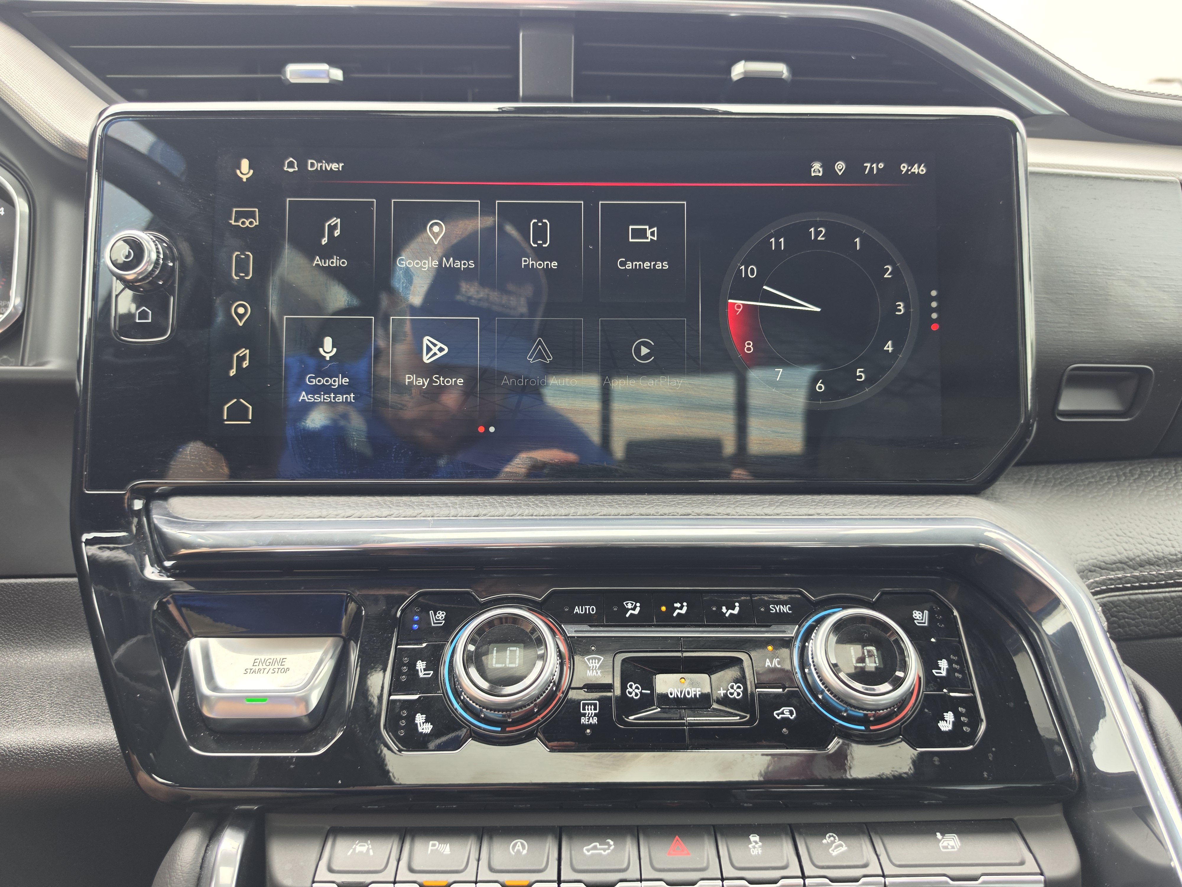 Used 2024 GMC Sierra 1500 Denali AWD/4WD image 29