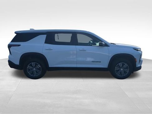 Used 2024 Chevrolet Traverse LS w/ LPO, Floor Liner Package FWD image 7