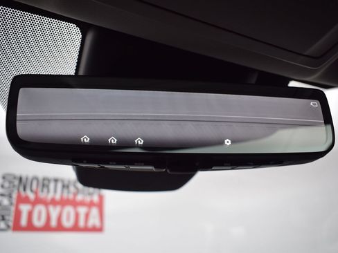Used 2022 Toyota Highlander Platinum AWD/4WD image 28