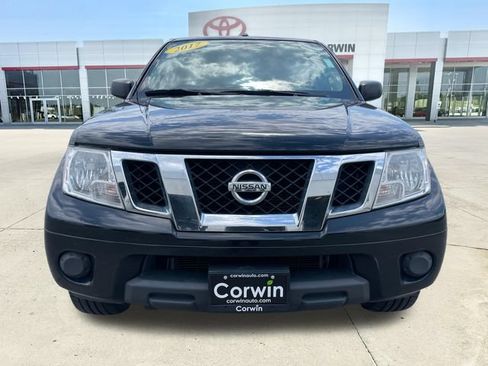 Used 2017 Nissan Frontier SV AWD/4WD image 8