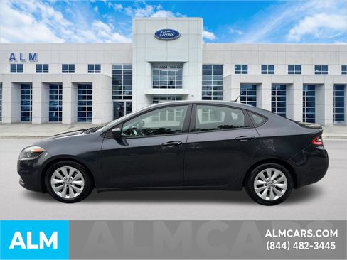 Used 2014 Dodge Dart SXT w/ Sun/Sound Group FWD image 9