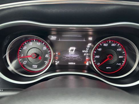 Used 2015 Dodge Charger SXT image 18