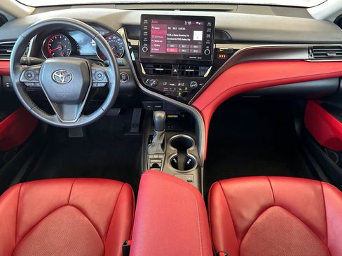 Used 2023 Toyota Camry XSE FWD image 3