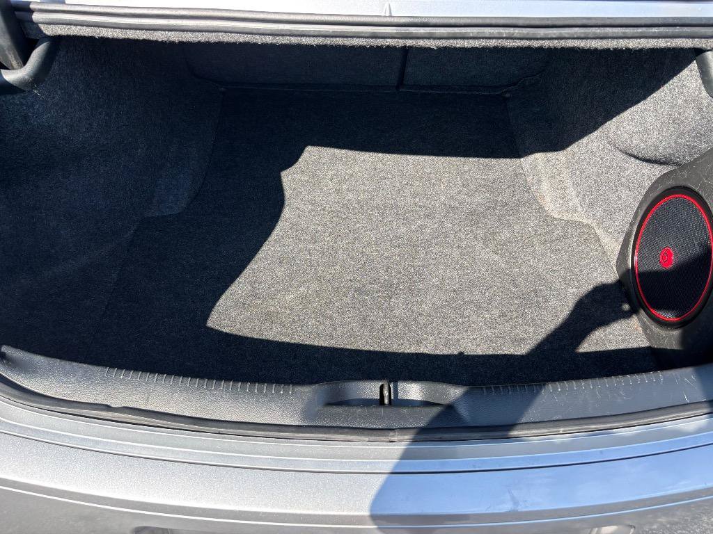 Used 2013 Chrysler 300 S RWD image 27