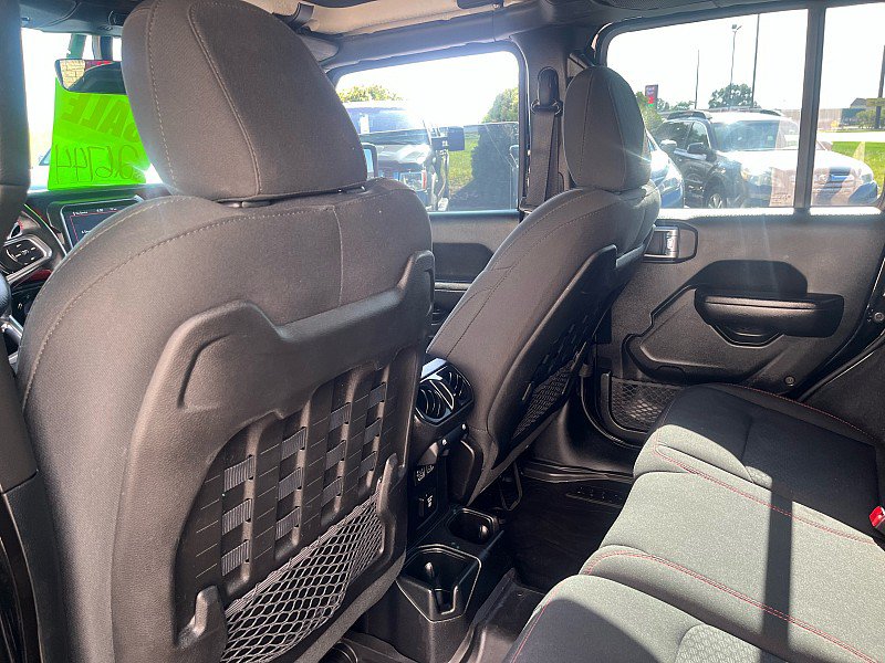Used 2019 Jeep Wrangler Unlimited Rubicon AWD/4WD image 17