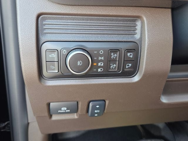 New 2026 Ford F350 King Ranch AWD/4WD image 28