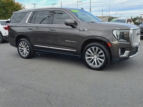 Certified 2021 GMC Yukon Denali w/ Denali Premium Package image 2