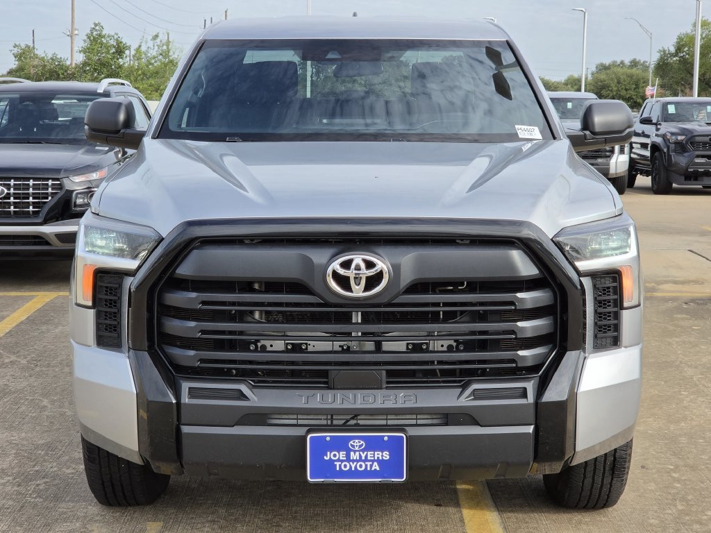 Used 2025 Toyota Tundra SR AWD/4WD image 3