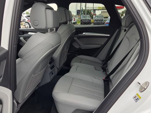 Used 2025 Audi Q5 2.0T Premium AWD/4WD image 6