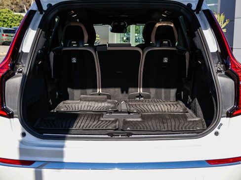 Certified 2026 Volvo XC90 B5 Plus w/ Protection Package image 29