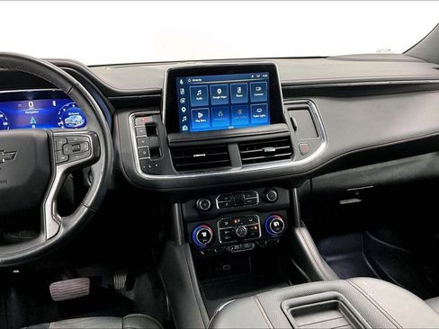 Used 2023 Chevrolet Suburban RST w/ Luxury Package RWD image 7