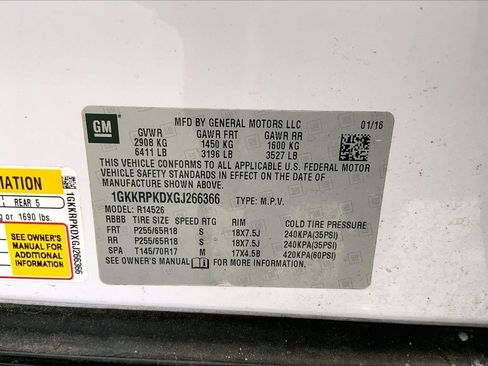 Used 2016 GMC Acadia SLE FWD image 8