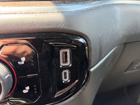 Used 2023 Chevrolet Silverado 1500 RST AWD/4WD image 21
