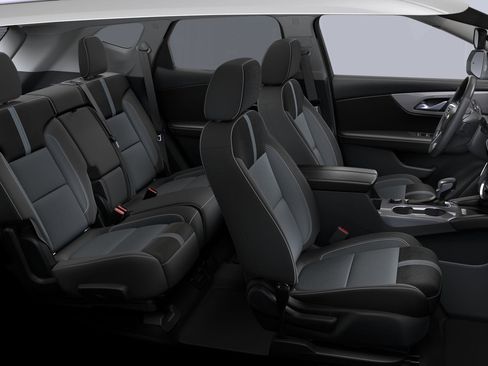 New 2025 Chevrolet Blazer LT w/ Convenience Package image 31