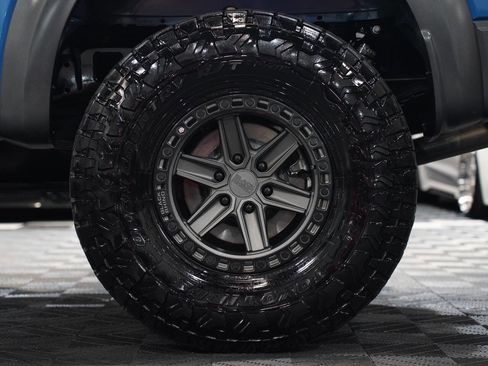 Used 2019 Ford F150 Raptor w/ Equipment Group 802A Luxury image 62