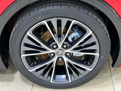 New 2026 Toyota Prius XLE image 5