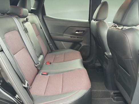 Certified 2025 Nissan Kicks SR FWD image 19