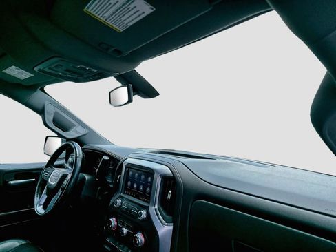 Used 2021 GMC Sierra 1500 SLT RWD image 22
