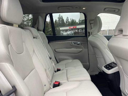 Used 2023 Volvo XC90 B6 Plus w/ Protection Package Premier image 12