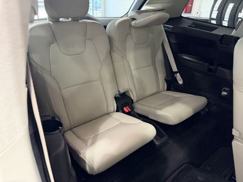 Used 2023 Volvo XC90 B6 Ultimate w/ Lounge Package AWD/4WD image 30