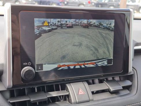 Used 2025 Toyota RAV4 XLE image 13