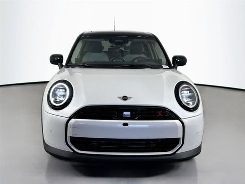 Used 2025 MINI Cooper S FWD image 2