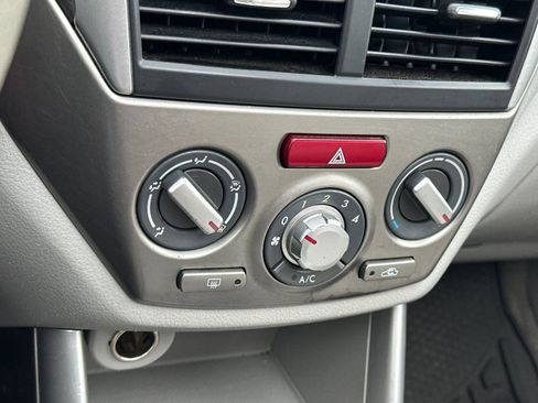 Used 2010 Subaru Forester 2.5X Premium image 19