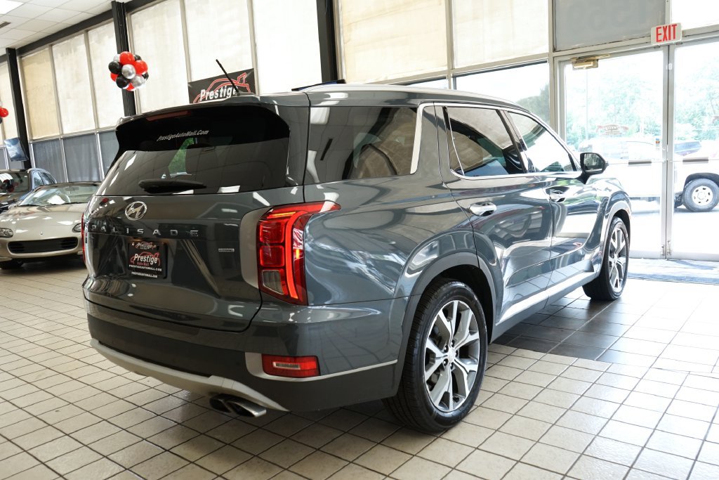 Used 2021 Hyundai Palisade SEL w/ Convenience Package AWD/4WD image 17