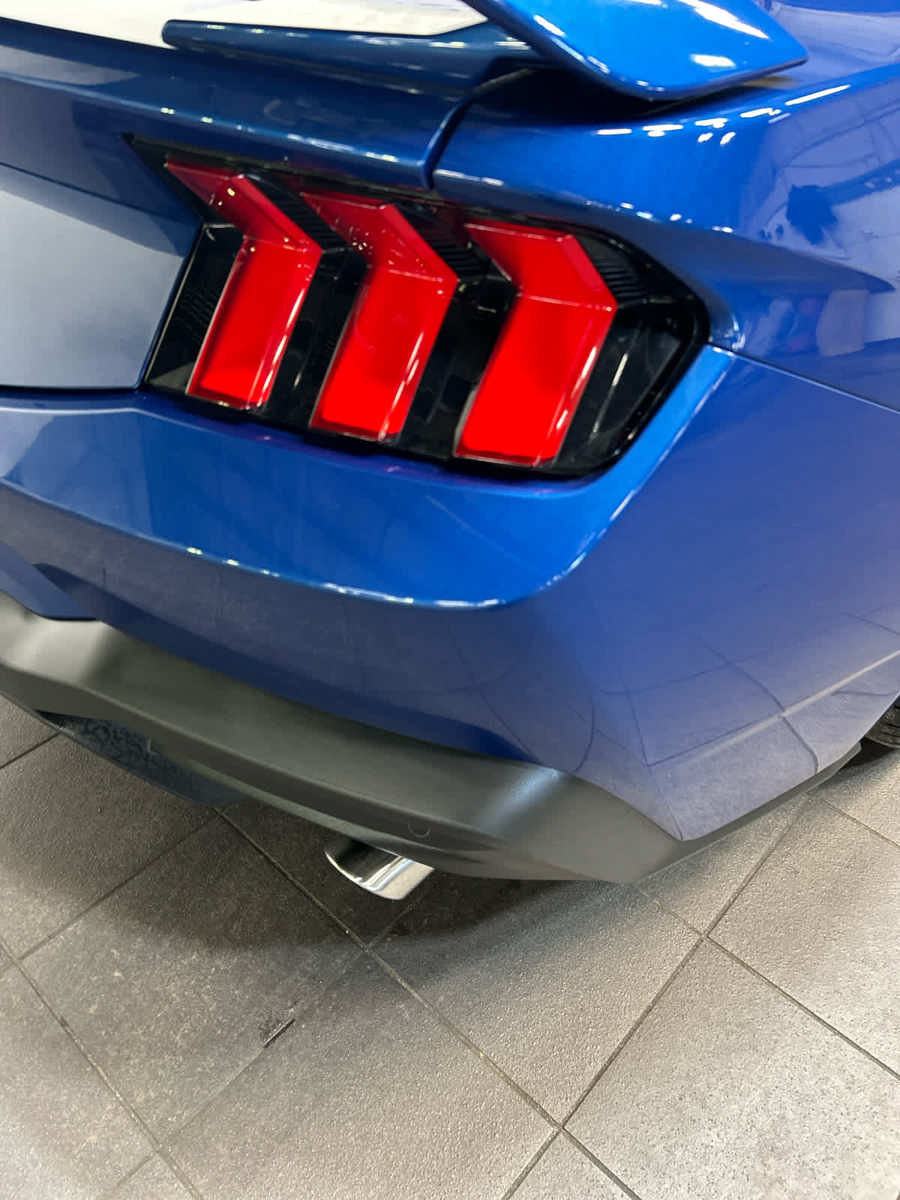 Used 2024 Ford Mustang GT Premium w/ GT Performance Package RWD image 6