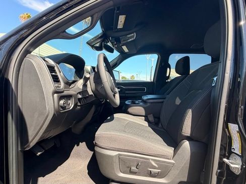 Used 2026 RAM 2500 Big Horn AWD/4WD image 7