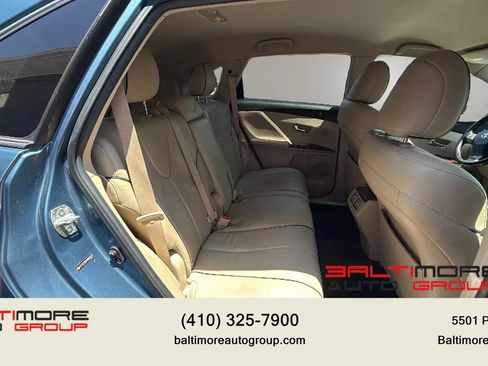 Used 2010 Toyota Venza FWD image 18