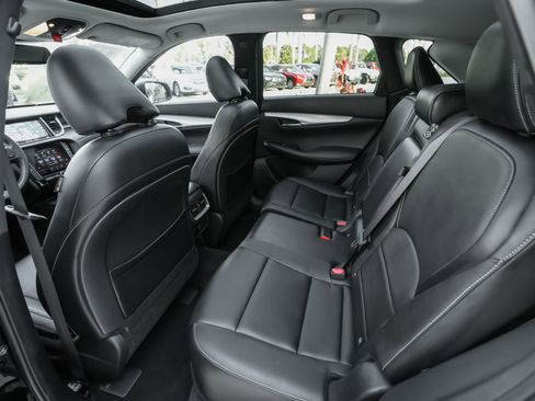 Used 2019 INFINITI QX50 Luxe w/ Navigation Package image 31