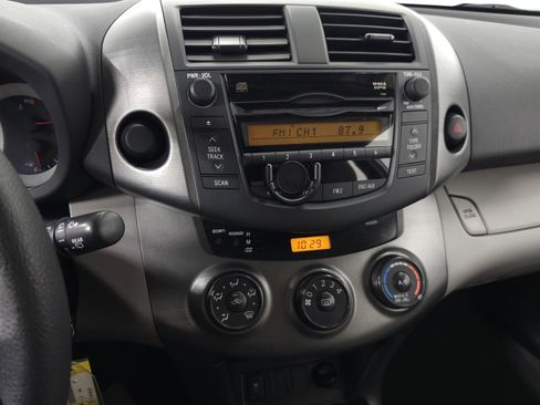 Used 2011 Toyota RAV4 2WD w/ Base L4 Extra Value Pkg image 20